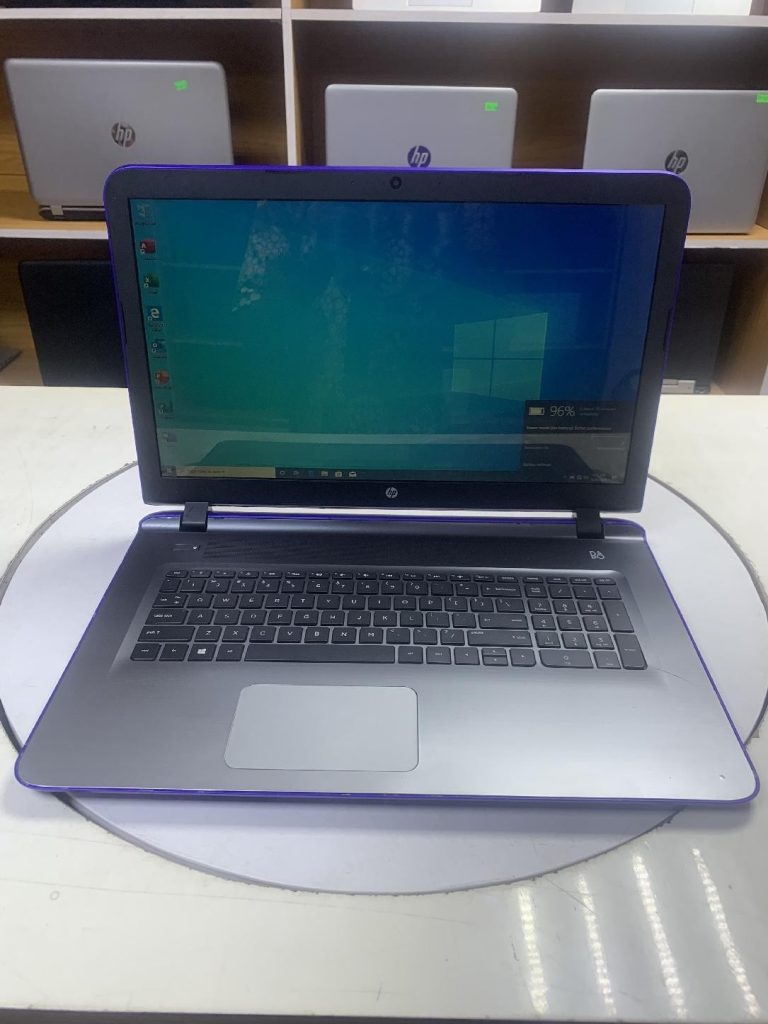 HP PAVILION 17 NOTEBOOK