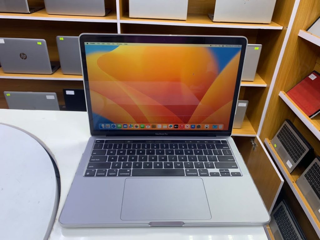2020 Apple MacBook Pro